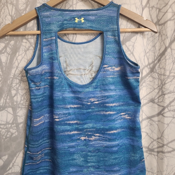 Under Armour Girl's Athletic Tank Top JM/M - Picture 6 of 6